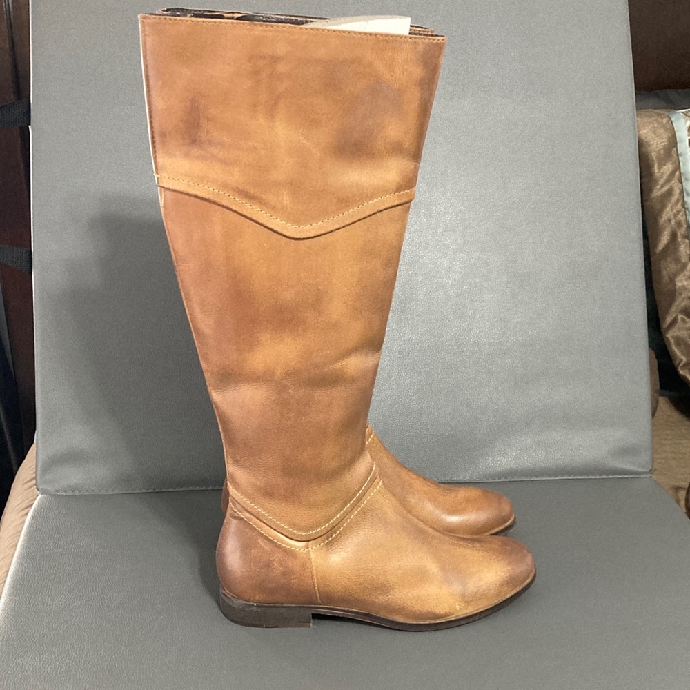 Brown Knee-High Leather Boots approx 17” tall - Picture 1 of 6